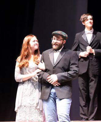  Big Fish the musical lead characters.